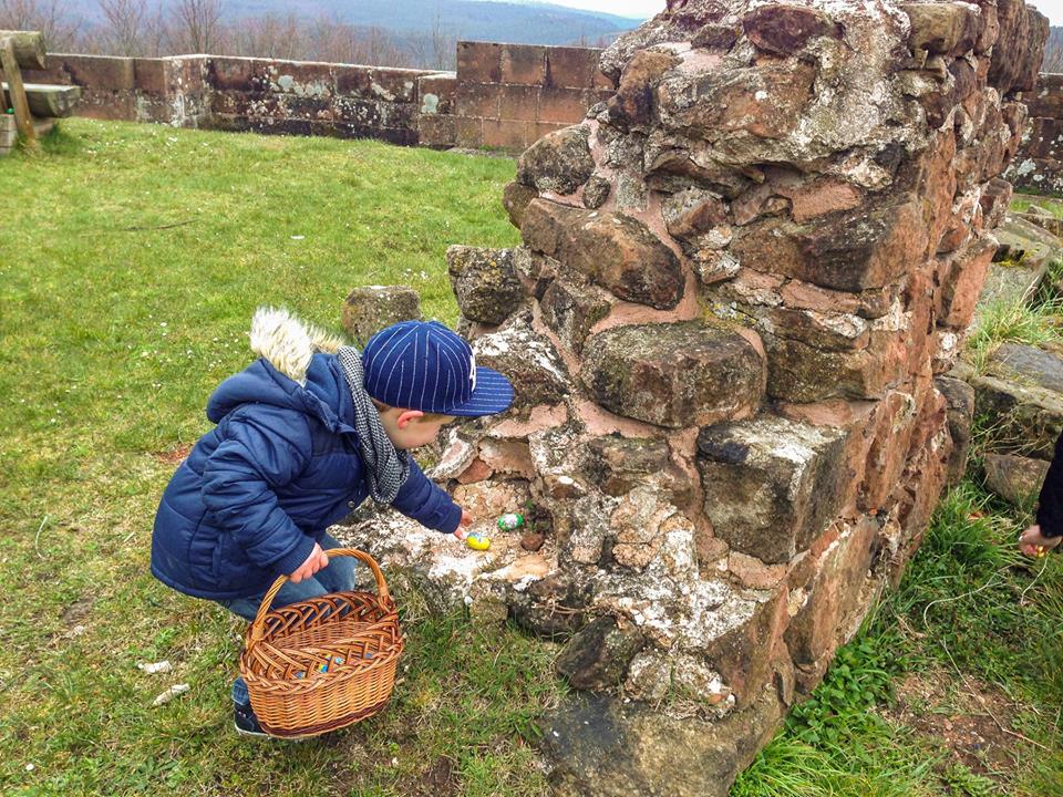 Chasse aux œufs au Château de Lichtenberg