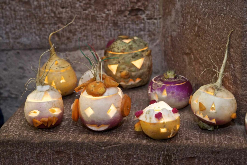 Jack O'Lantern et les betteraves grimaçantes au Château du Haut-Koenigsbourg en Alsace